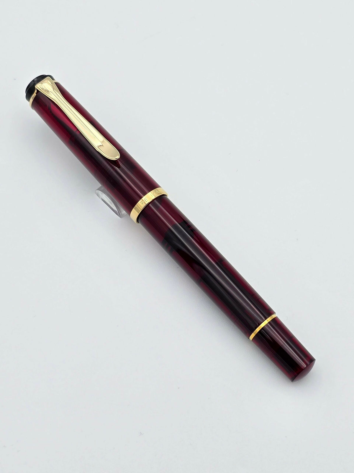 Pelikan M200 Red Demo - Medium Steel Nib - Pre-Owned