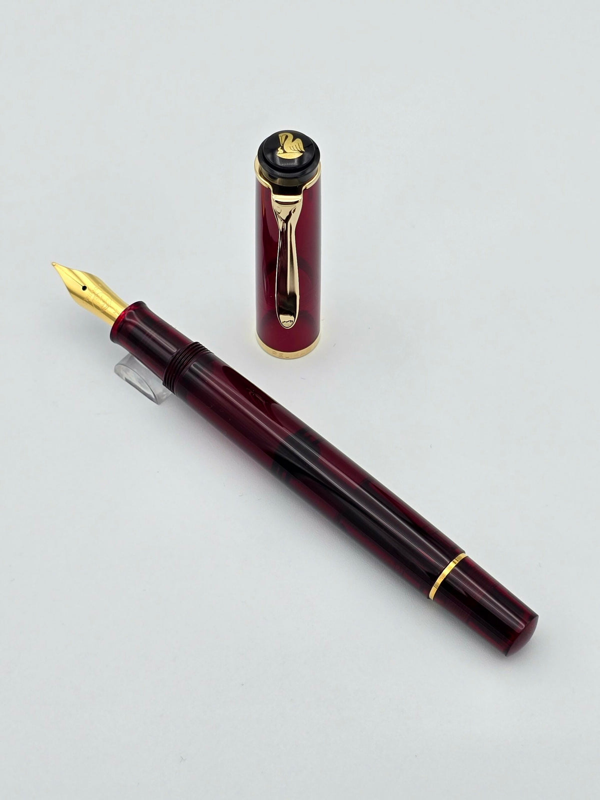 Pelikan M200 Red Demo - Medium Steel Nib - Pre-Owned
