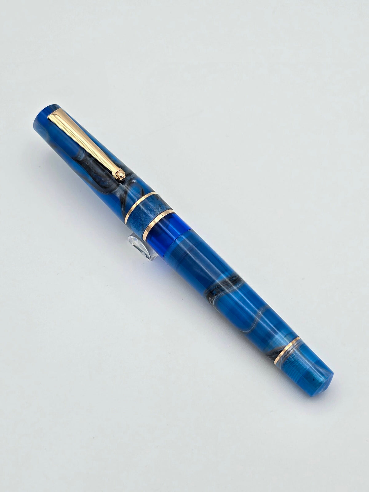 Delta Duna Blue Oasis - Broad Steel Nib - Pre-Owned