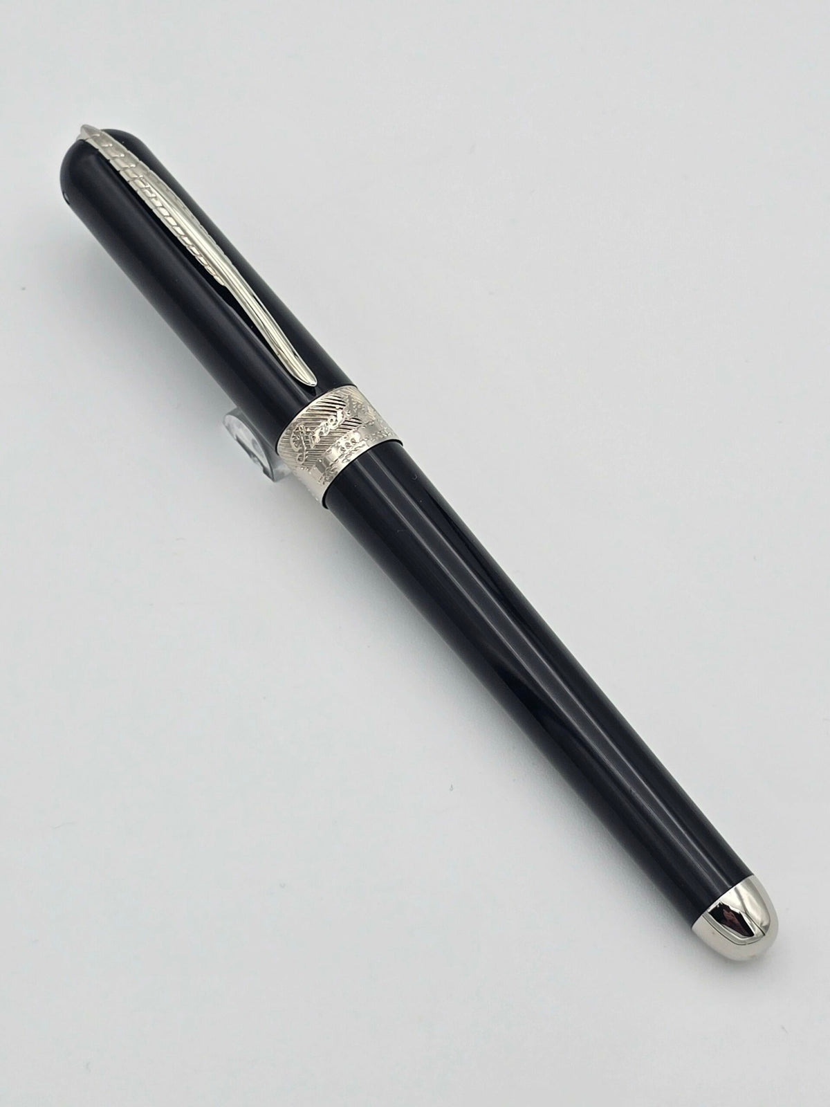 Pineider Avatar Black - Medium Steel Nib - Pre-Owned