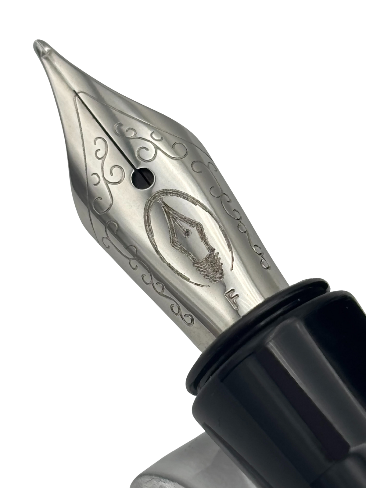 Edison Pen Company Pearlette - Fine Steel Nib - Pre-Owned