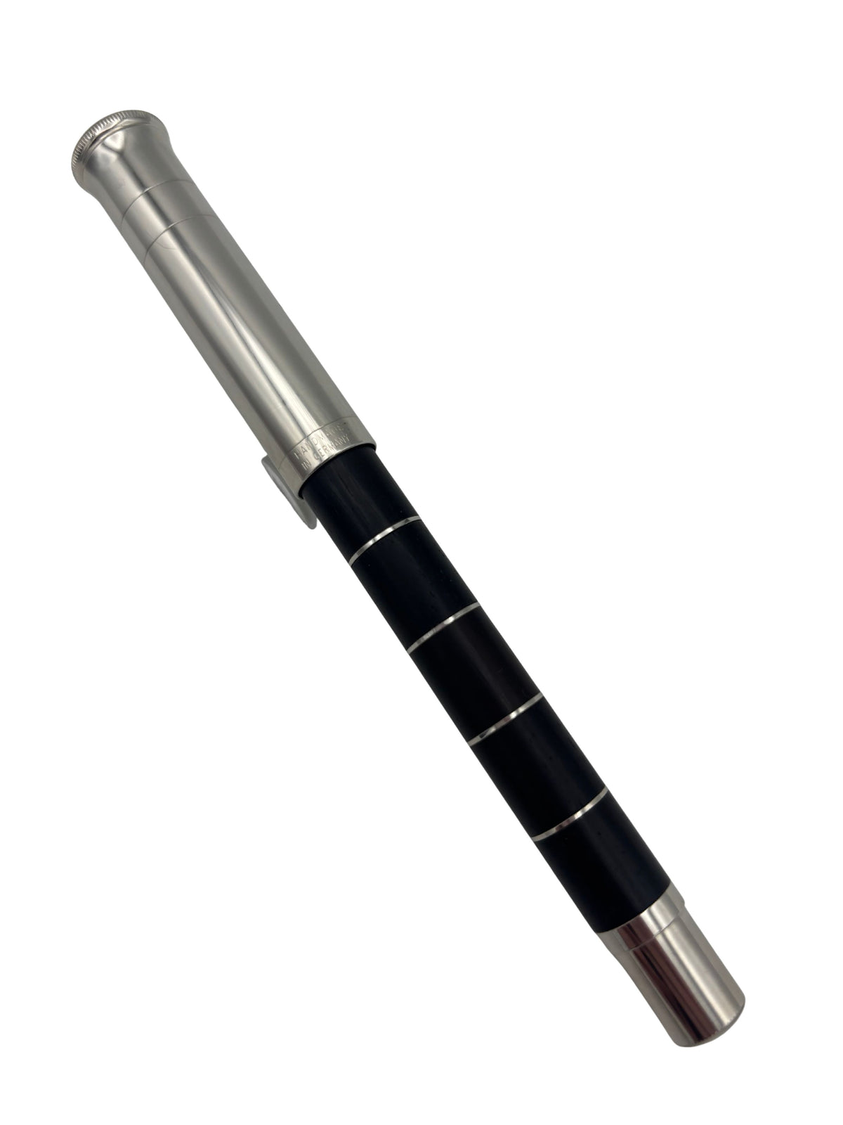 Graf Von Faber Castell Classoc Anello Grenadilla - 18k Medium Nib - Pre-Owned