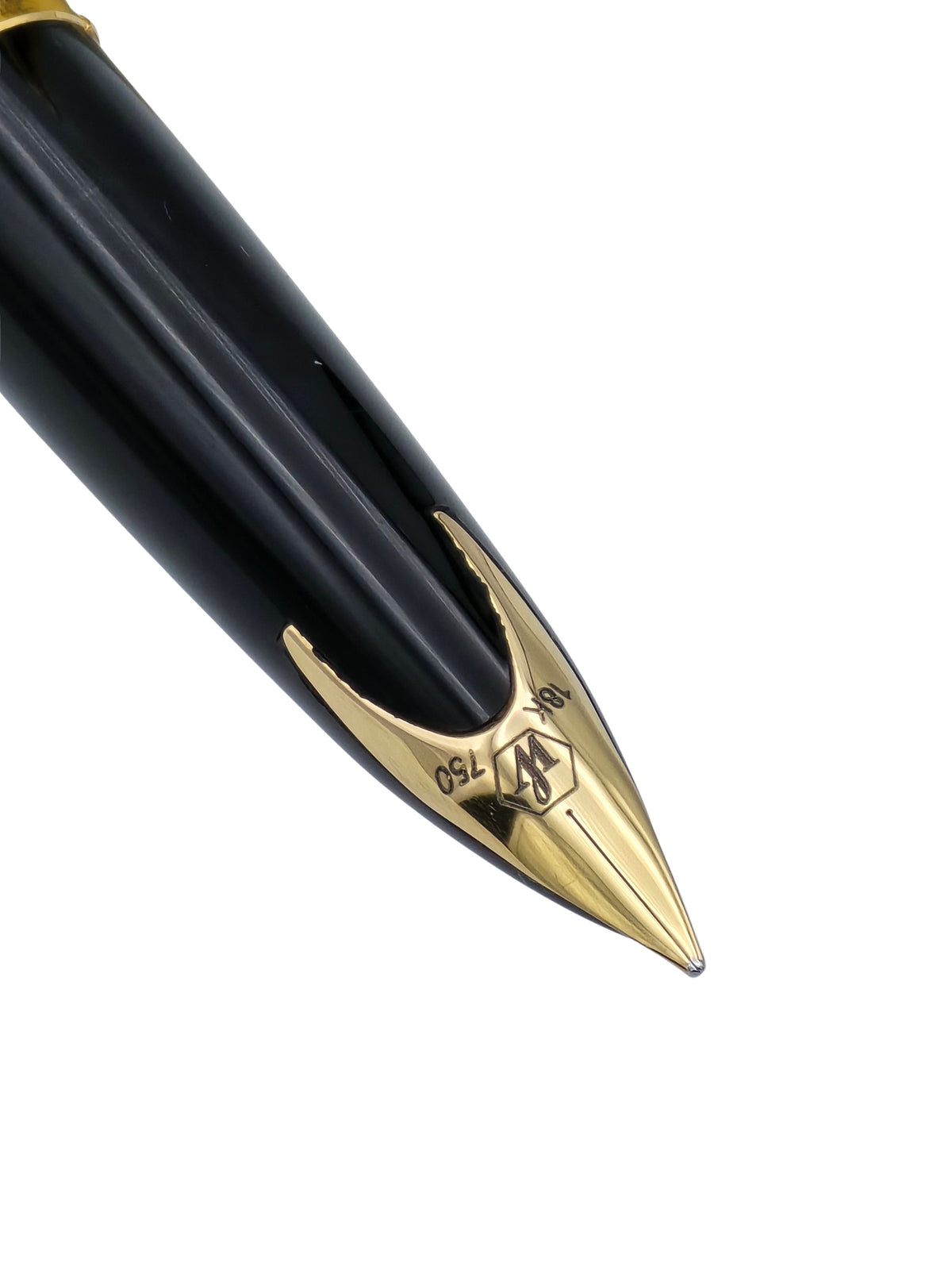 Waterman Carene Deluxe Black - 18k Medium - Pre-Owned