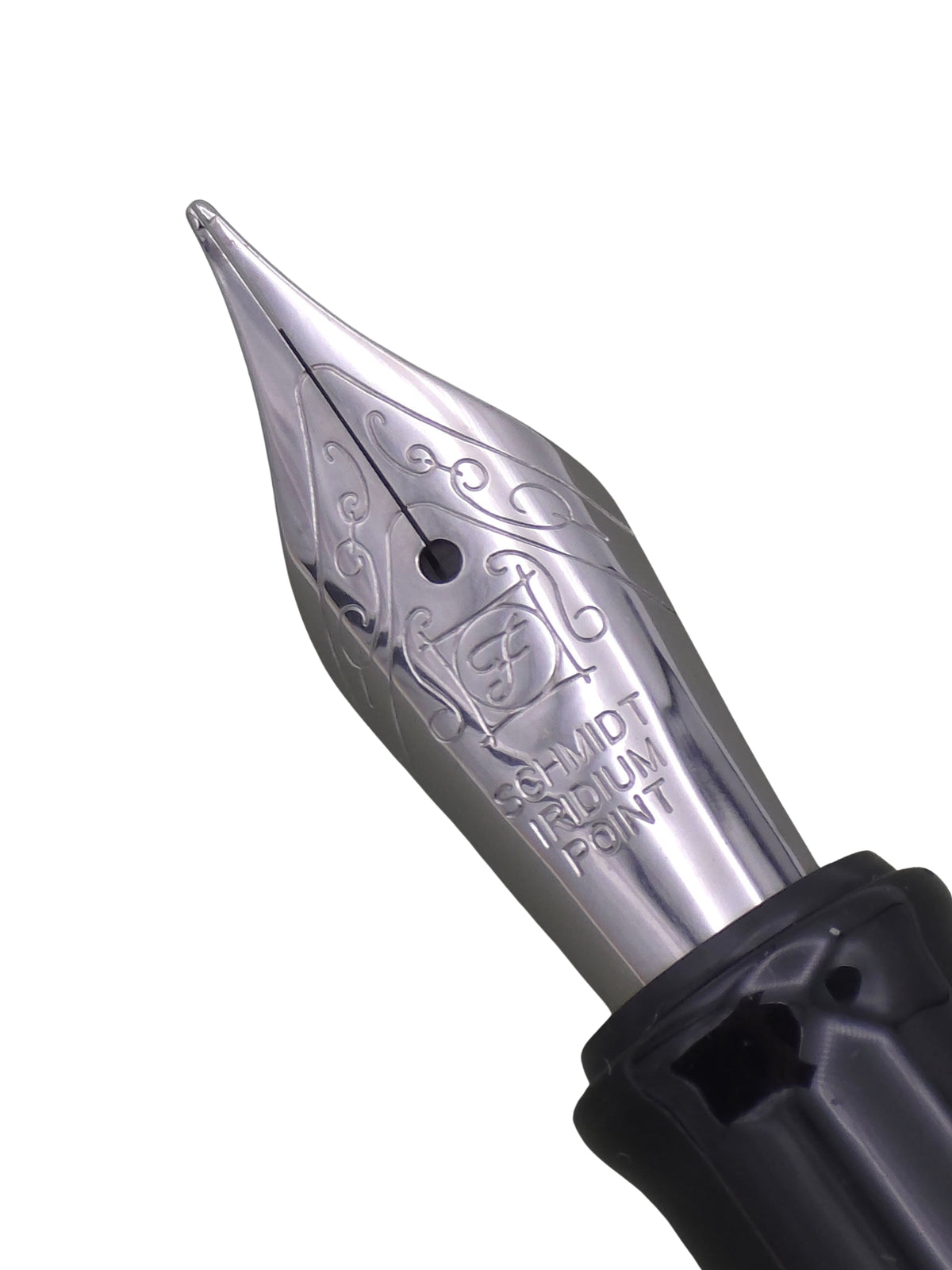 Benu Talisman Dream Bean - Fine Steel Nib - Pre-Owned