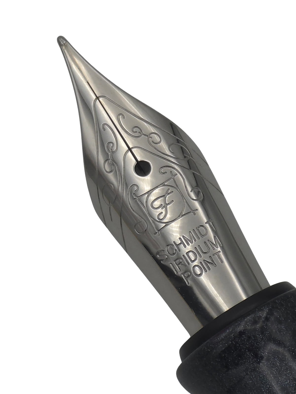 Benu Talisman Cat's Eye - Fine Steel Nib - Pre-Owned