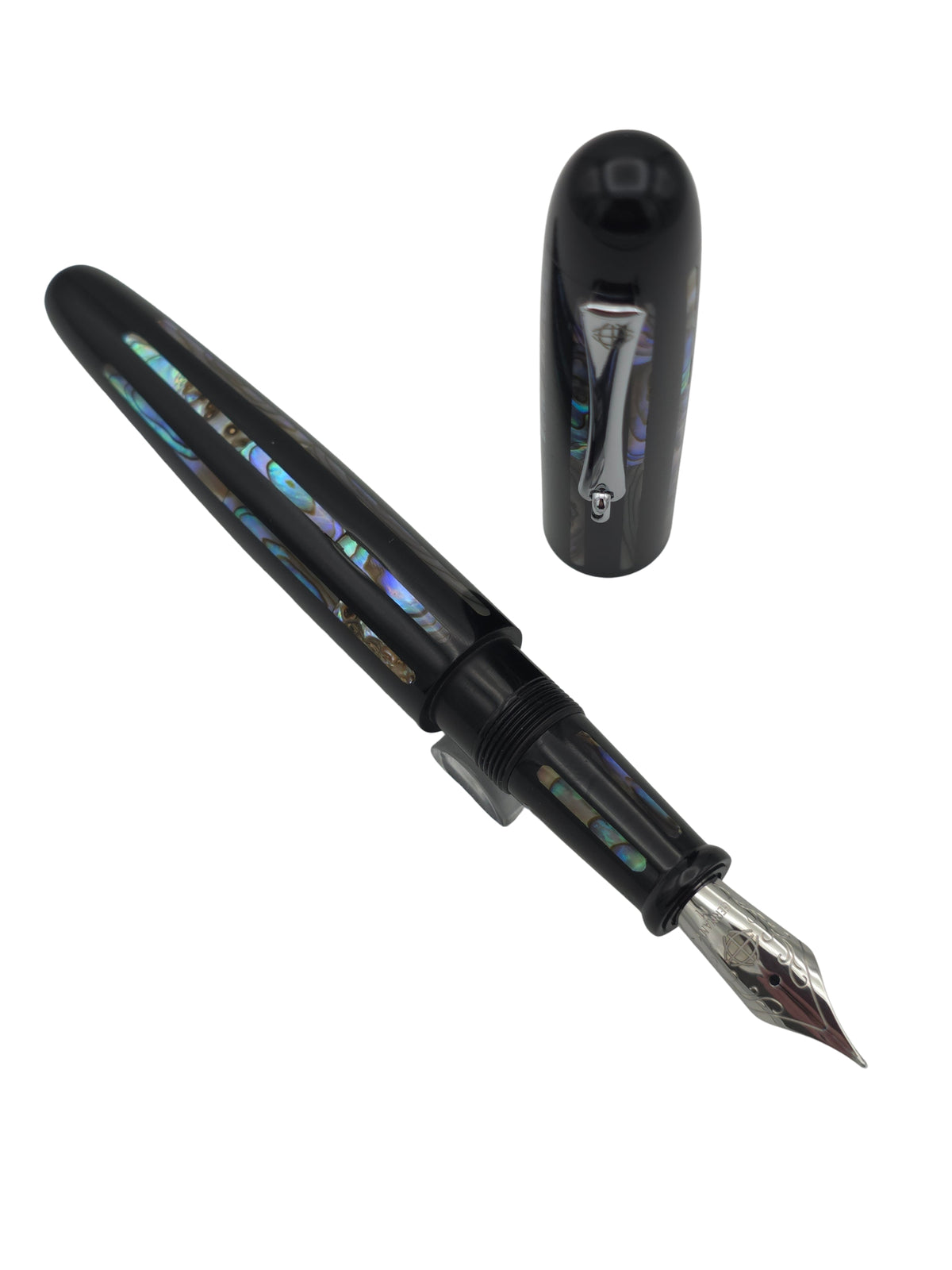 Mondu Fountain Pen Pioneer Perla - Medium Steel Nib - Pre-Owned