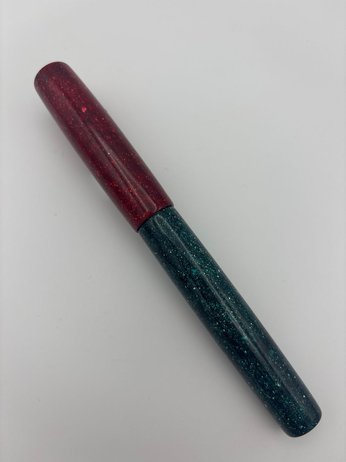 Custom Fountain Pen Red and Green - Jowo 