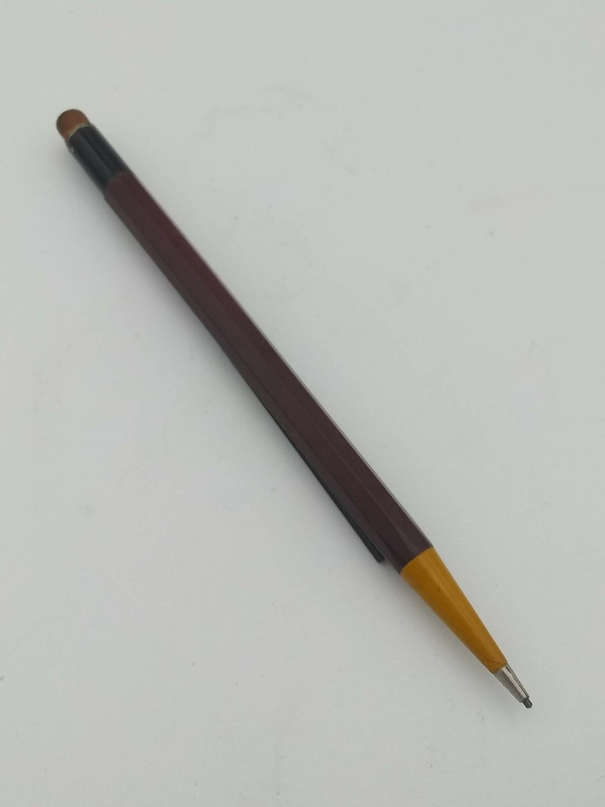 Realite Red Pencil