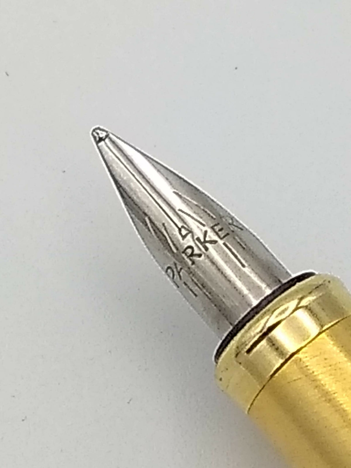 Parker IM Black & Gold - Medium Steel Nib - Pre-Owned