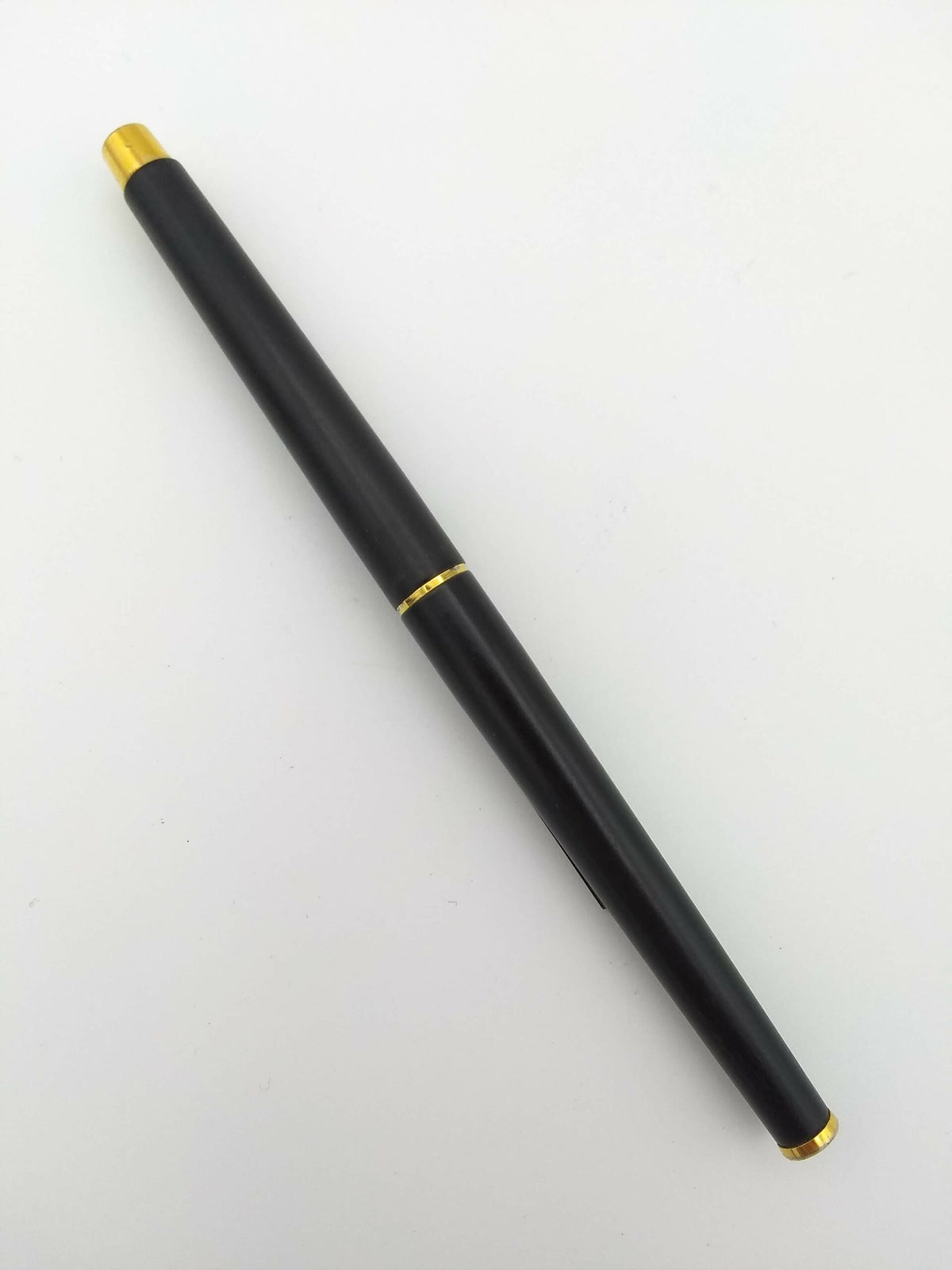 Parker Classic 180 Black - Medium Steel Nib - Pre-Owned