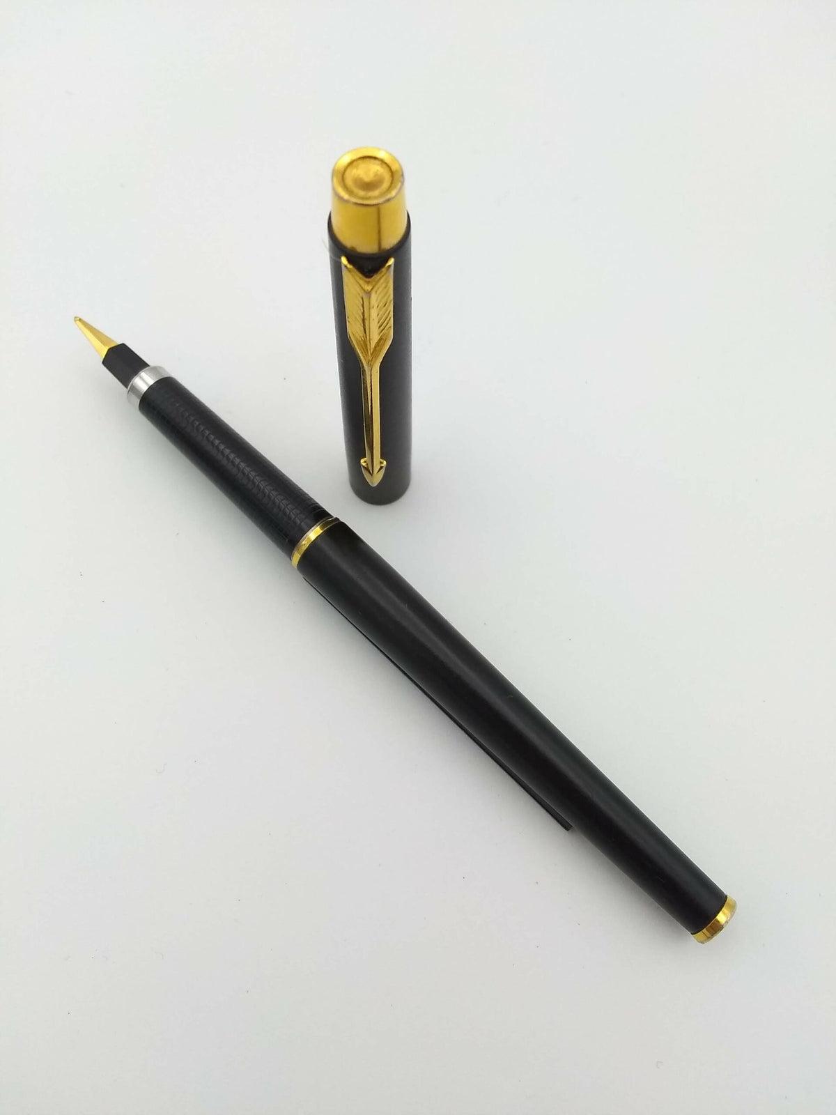 Parker Classic 180 Black - Medium Steel Nib - Pre-Owned