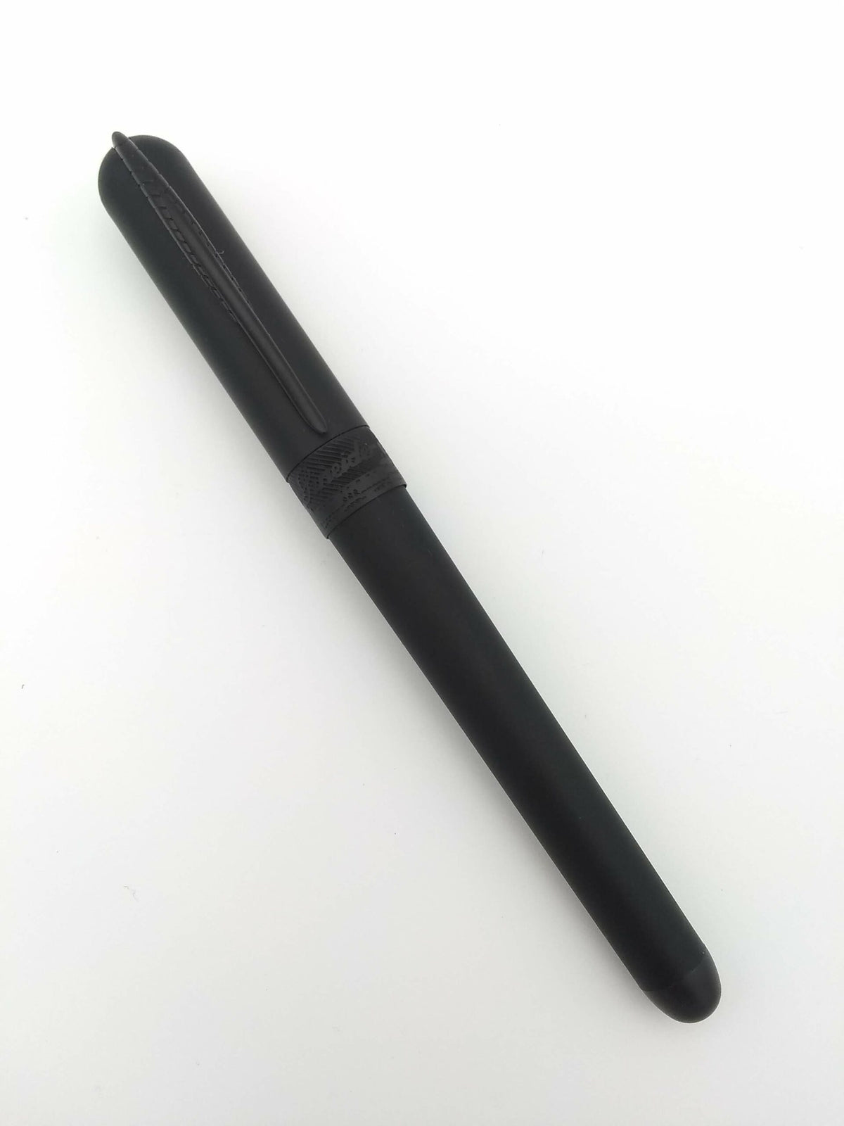Pineider Avatar UR Matte Black - Extra Fine Nib - Pre-Owned