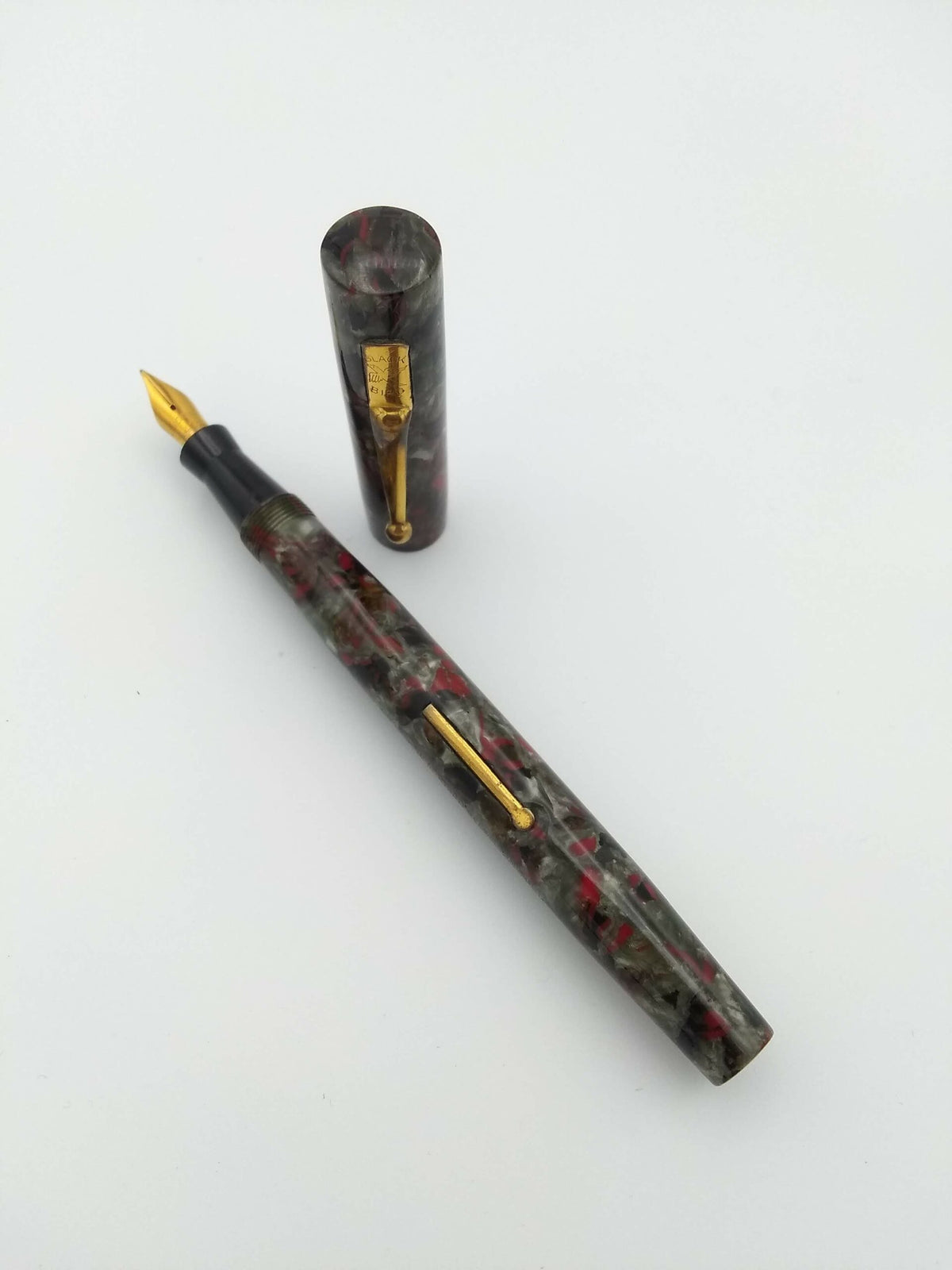 Mabie Todd Swan Black Bird Mottled Grey & Red - 14k Semi Flex Fine Nib - Pre-Owned
