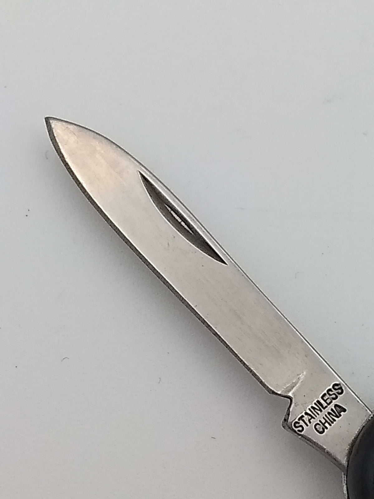 Pots N Greenery Swiss Style Chinese Knife - Pre-Owned