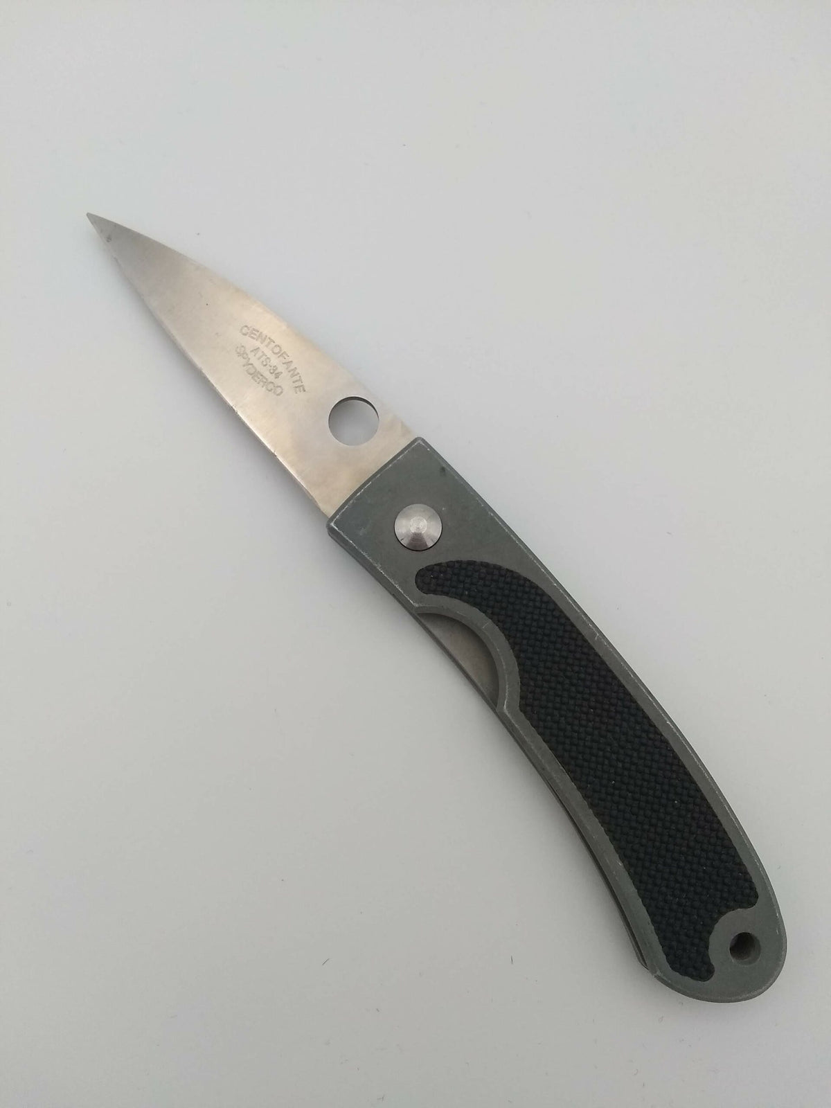 Spyderco C25 Centofante Gen 1 Folding Knife - Pre-Owned