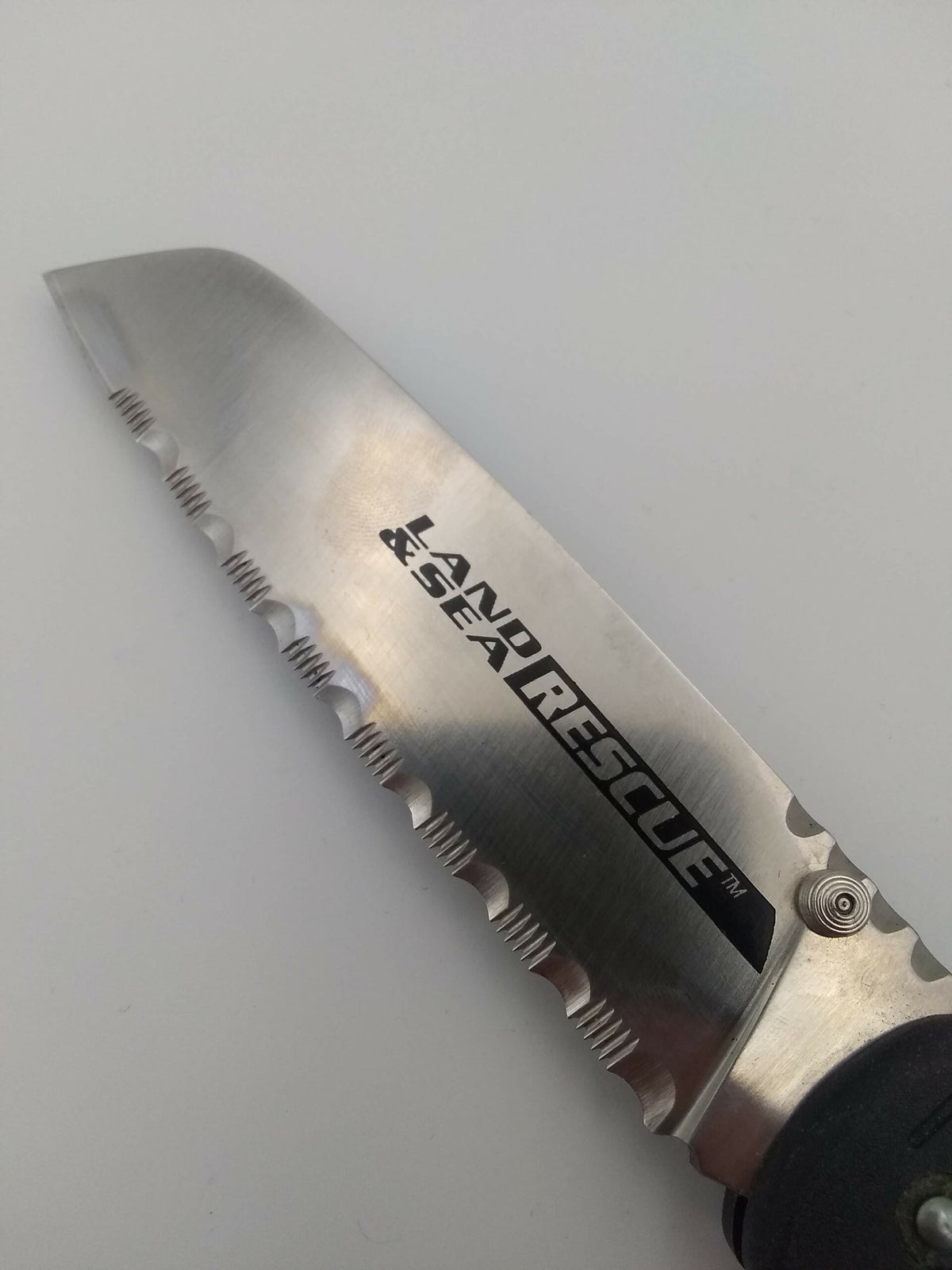 Vintage Cold Steel Land & Sea Rescue Pocketknife - Pre-Owned