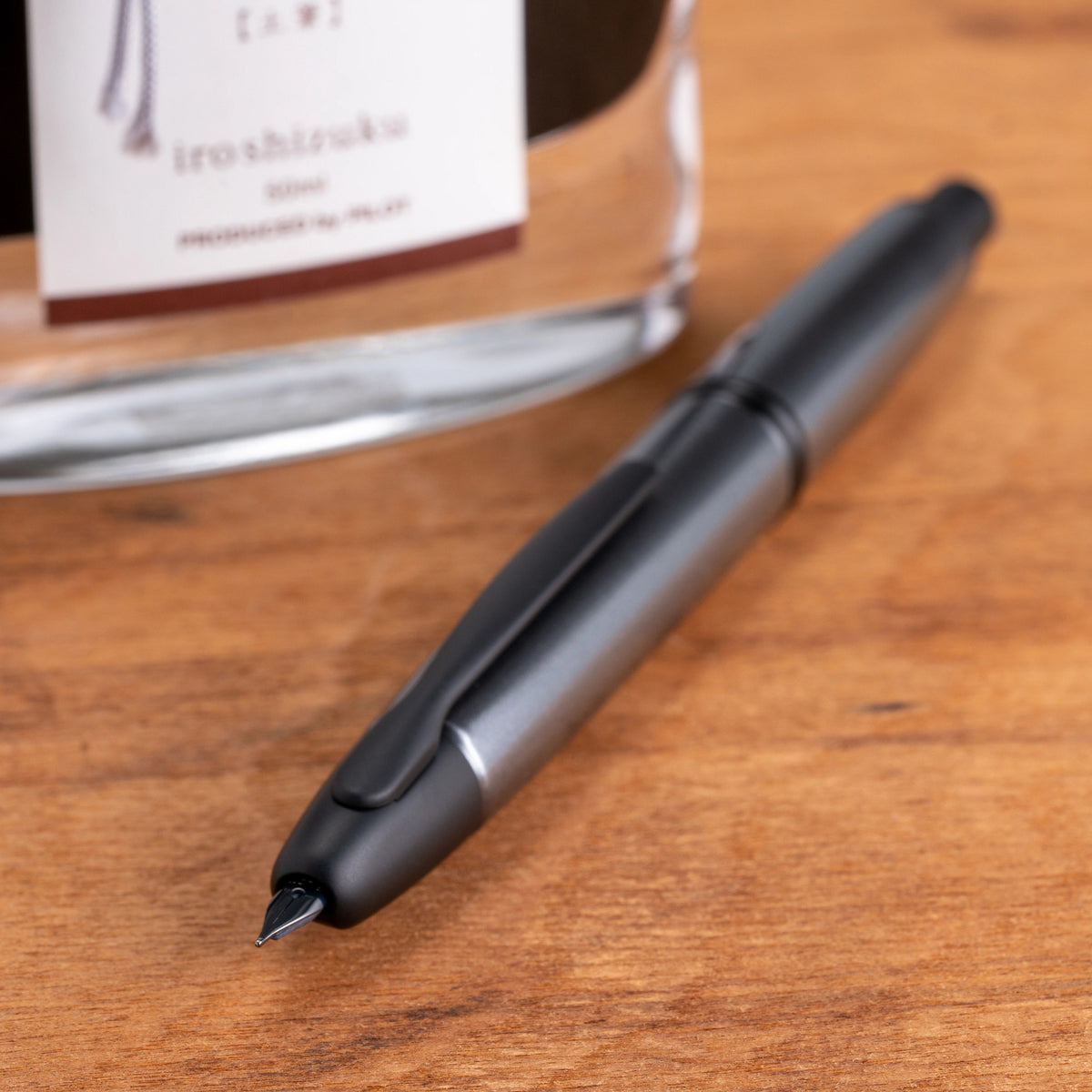 Pilot Vanishing Point Fountain Pen - Gun Metal/Matte Black